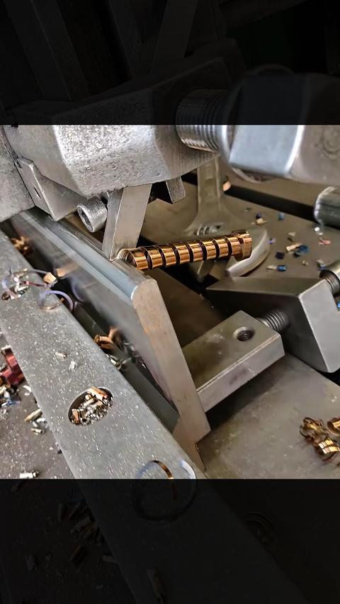 在绝对力量面前一切都是浮云