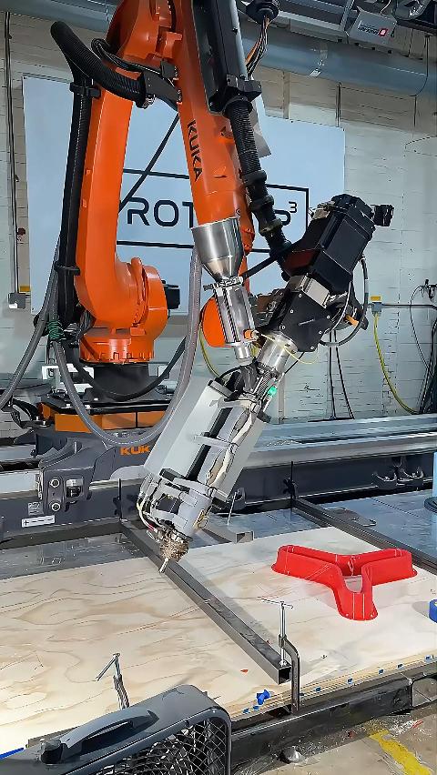 真正的科技与狠活儿！双平面3D打印机械臂