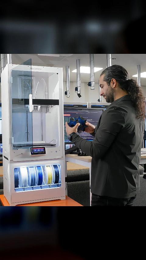 UltiMaker发布S8桌面级双材料专业3D打印机