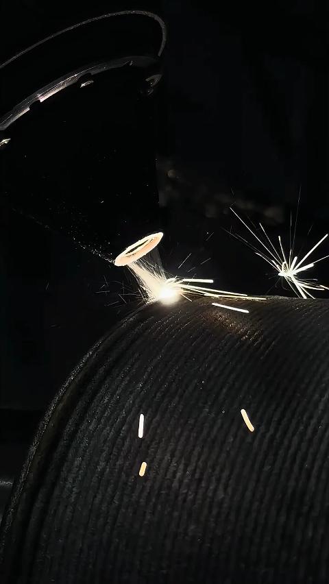 工业级“微创手术”让废旧零件重生为超级装备