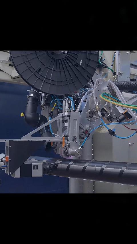 激光赋能热塑性碳纤维缠绕复合制造工艺