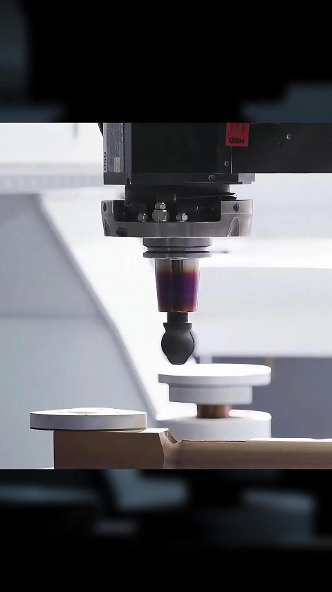 木工革命！智能全自动木工加工中心 一机覆盖实木到套料