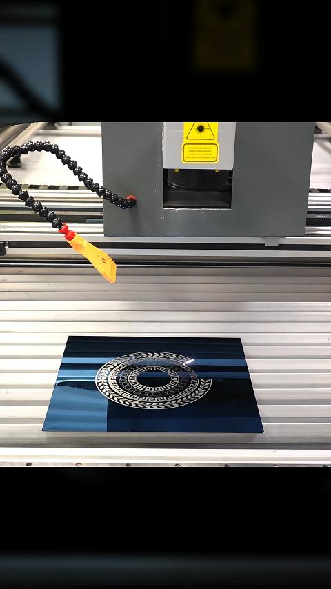 数控激光蚀刻技术 一步完成高清无痕加工