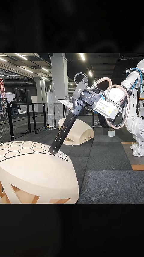 大幅面随型双曲面3D打印案例 颗粒挤出